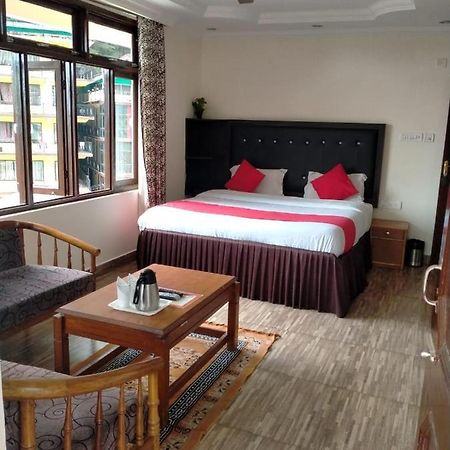 Pālampur Hotel Ravine מראה חיצוני תמונה